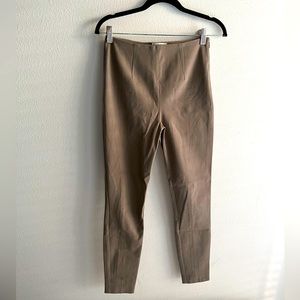 Babaton from Aritzia gray/tan Trousers Size:4